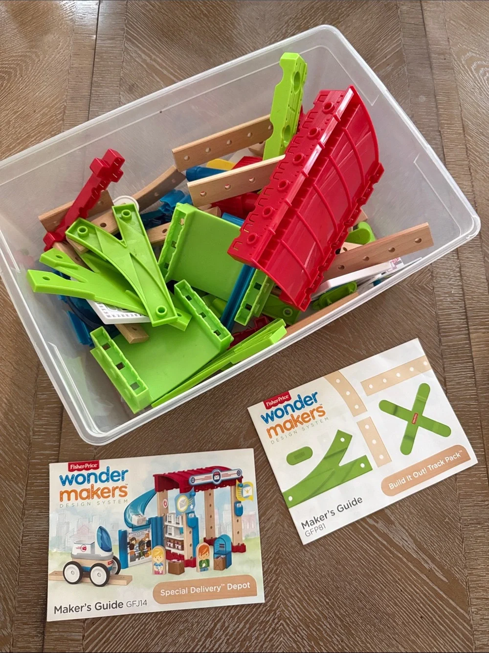 Fisher-Price Wonder Makers Design System Building Lot w/ Track Pack & Special